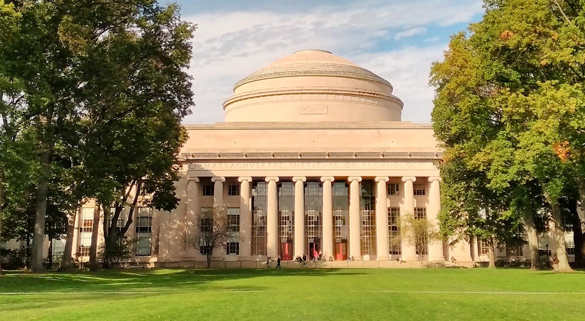 Professional Certificate Program in Digital Transformation in the AI ...